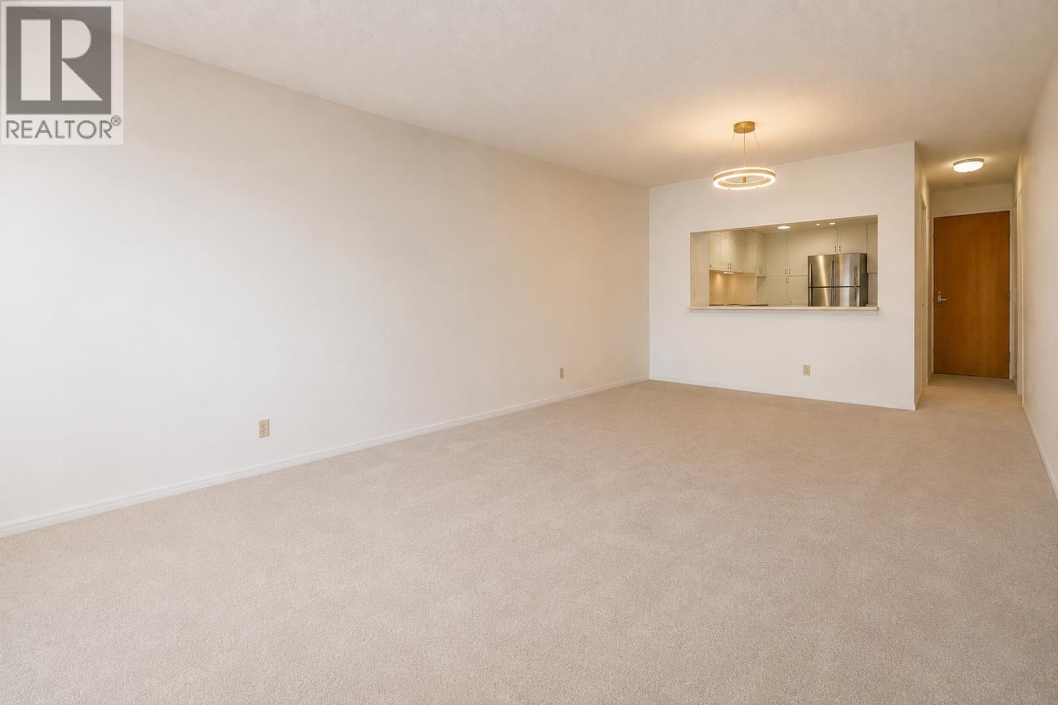 705 6055 Nelson Avenue Property Photo 4