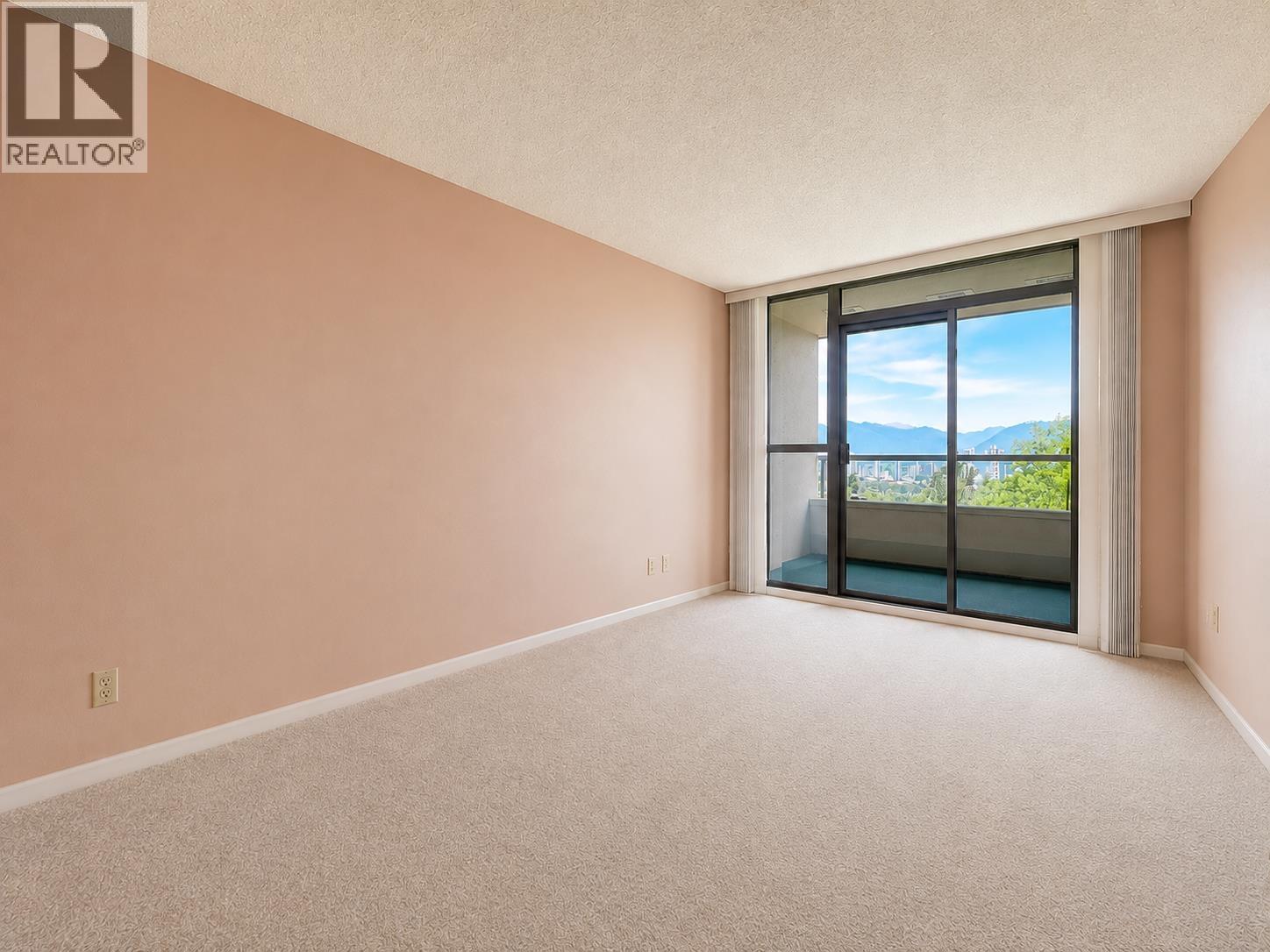 705 6055 Nelson Avenue Property Photo 9