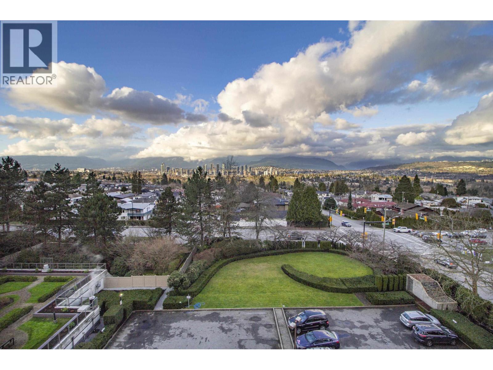 705 6055 Nelson Avenue Property Photo 13