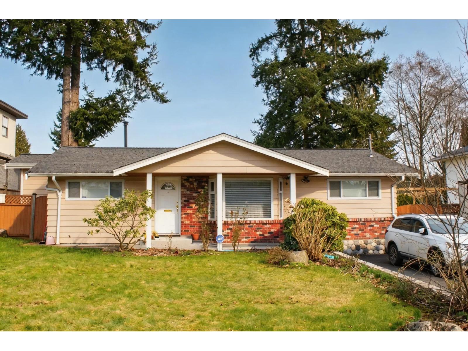 8722 154A STREET Property Photo 1