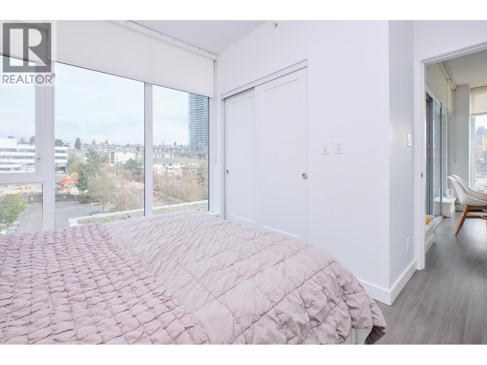 504 2351 Beta Avenue Property Photo 8