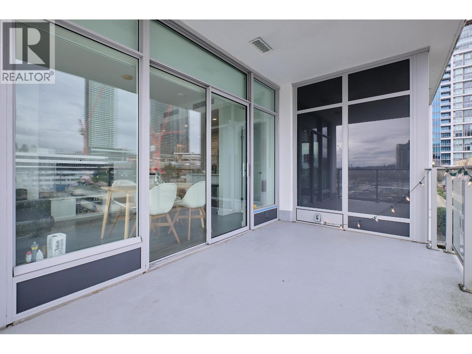 504 2351 Beta Avenue Property Photo 16