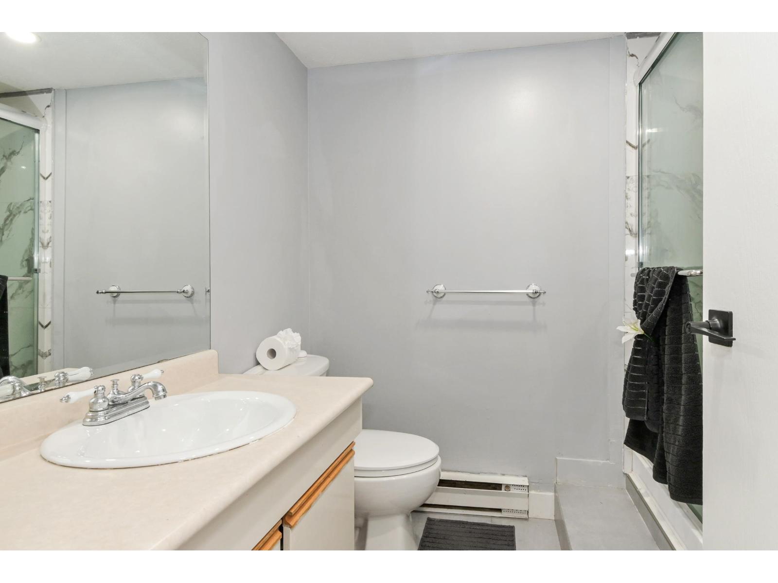 6068 Brooks Crescent Property Photo 12