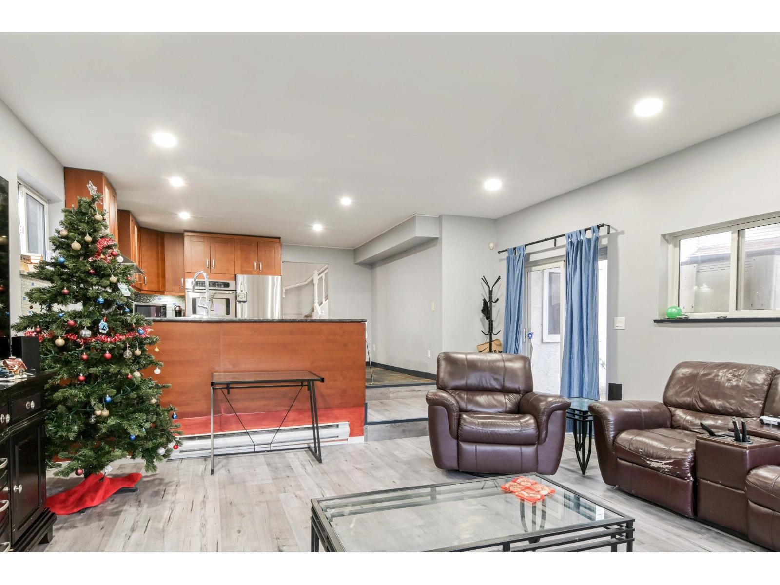 6068 Brooks Crescent Property Photo 24