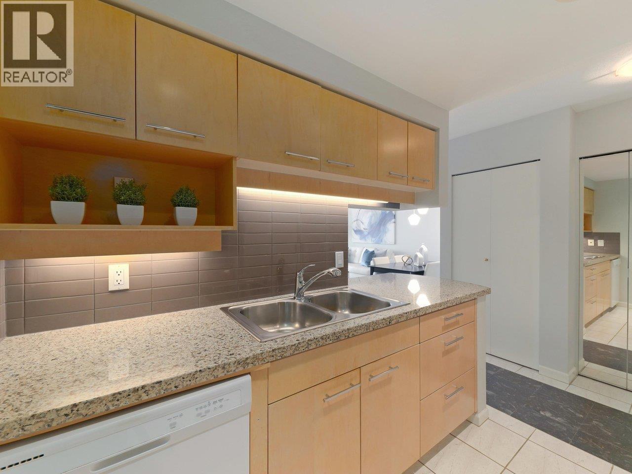 10a 199 Drake Street Property Photo 10