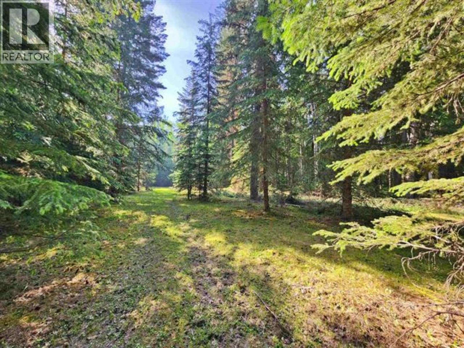 2096 Blacklock Road Property Photo 3
