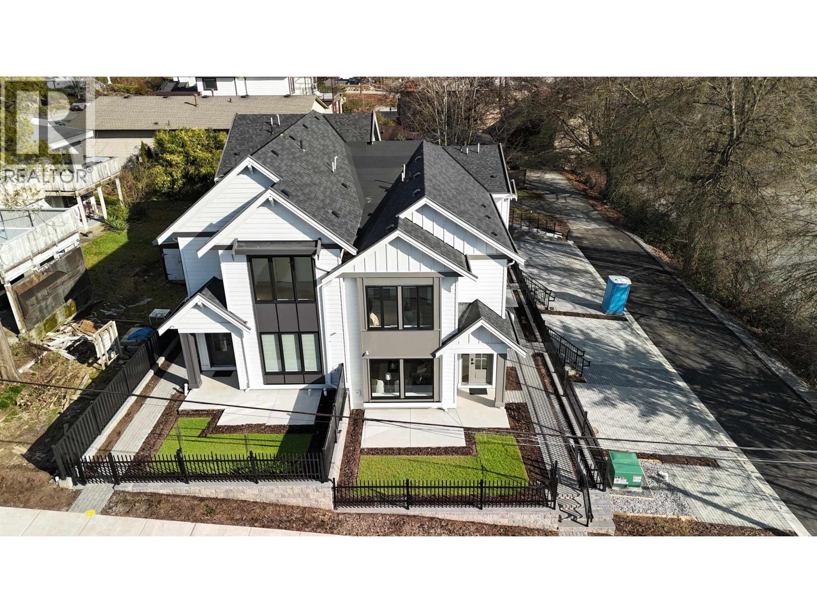 103 359 Laval Street Property Photo 1