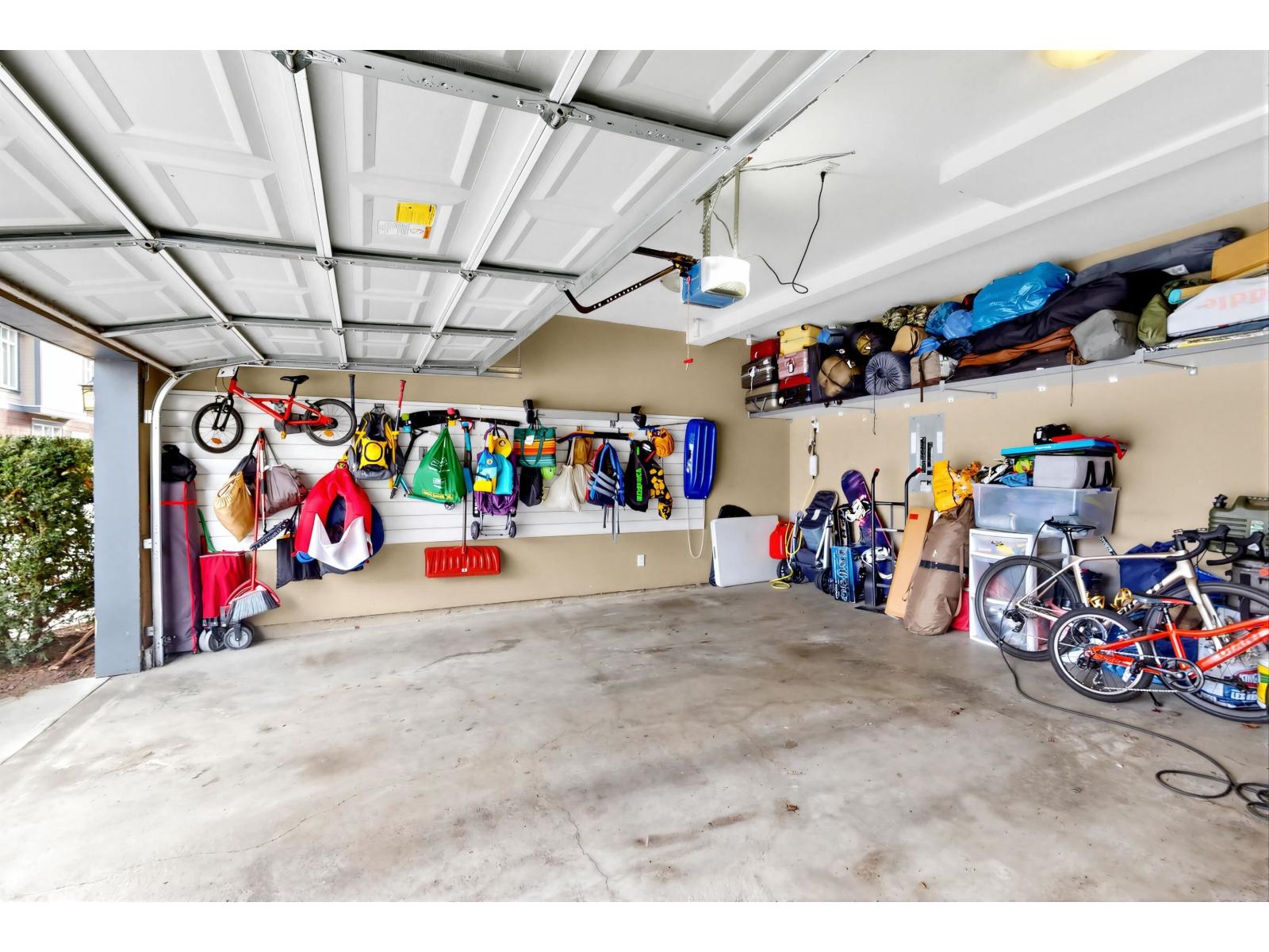34 15977 26 Avenue Property Photo 30