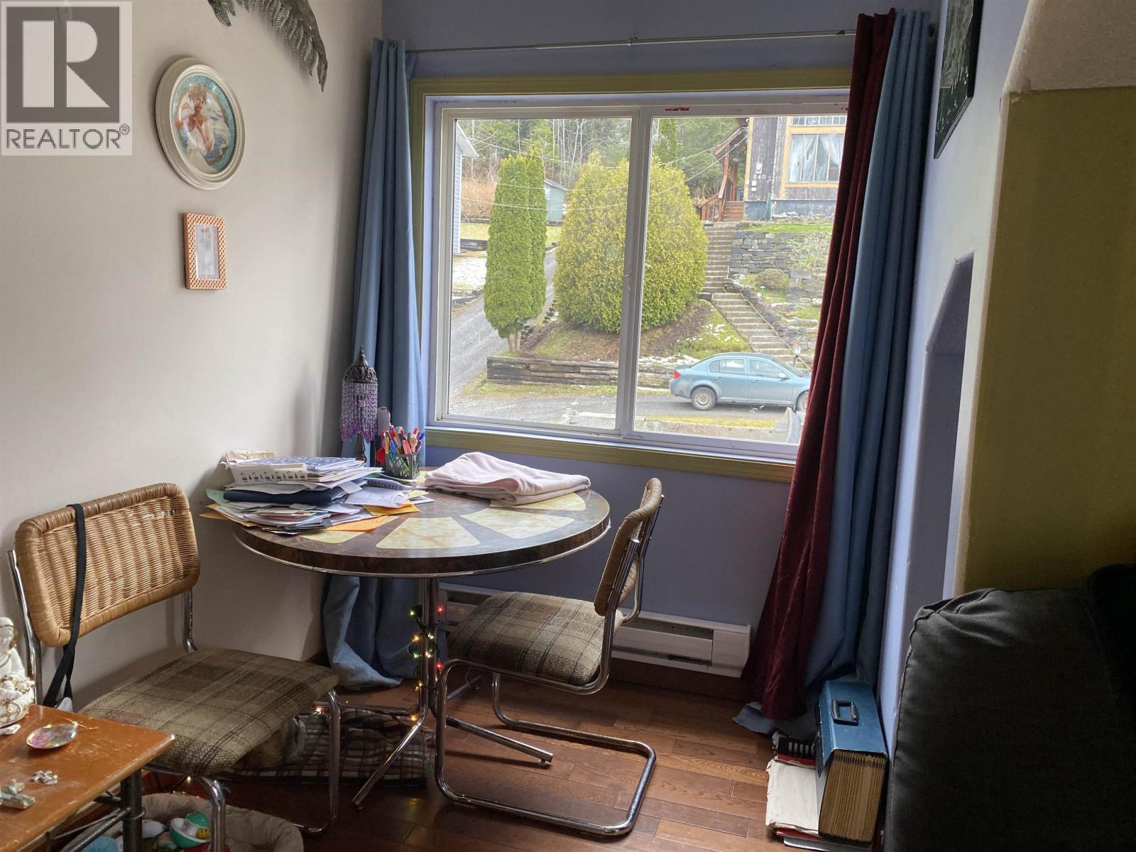 843-845 Comox Avenue Property Photo 22