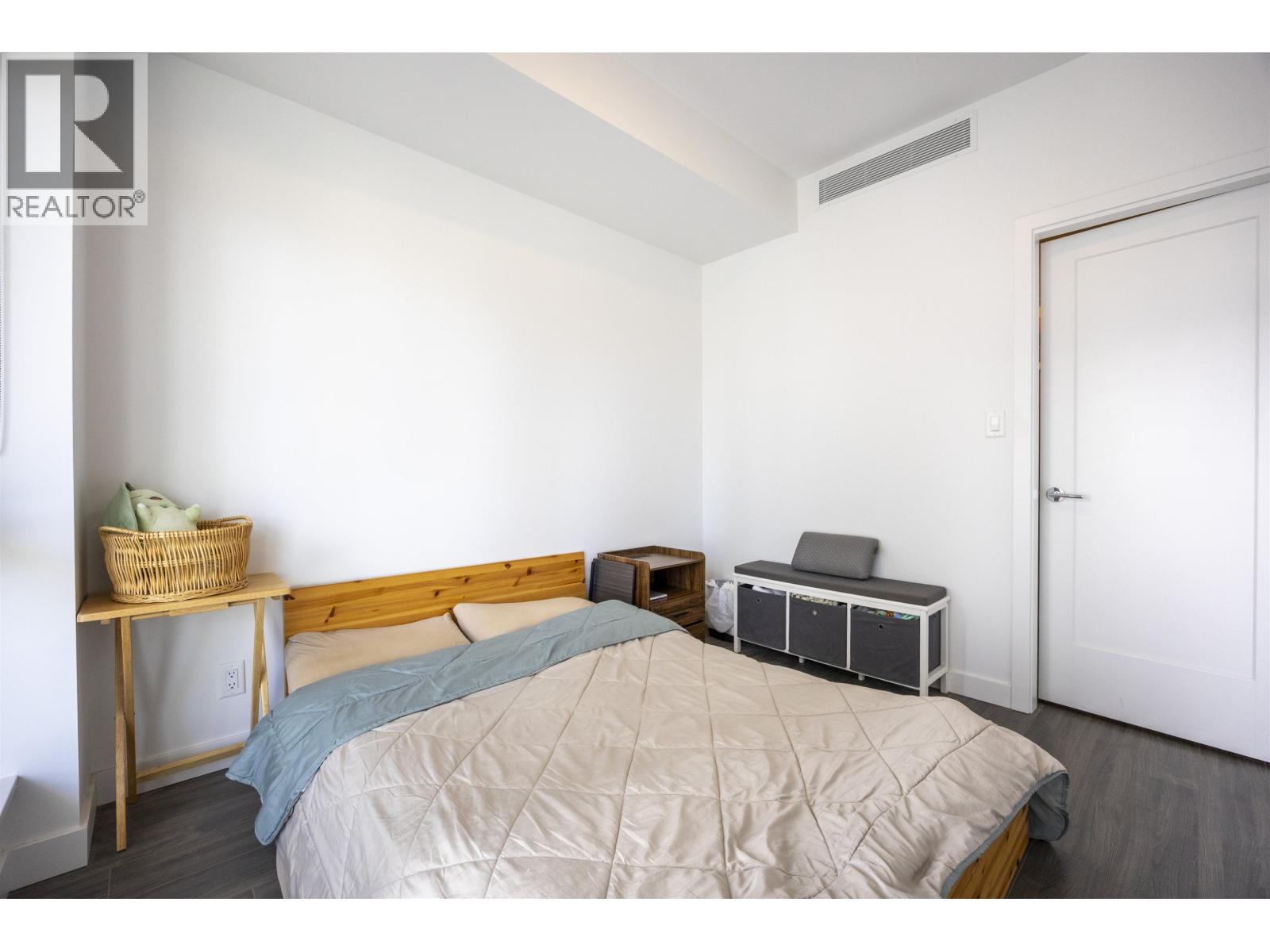 1505 2311 Beta Avenue Property Photo 11