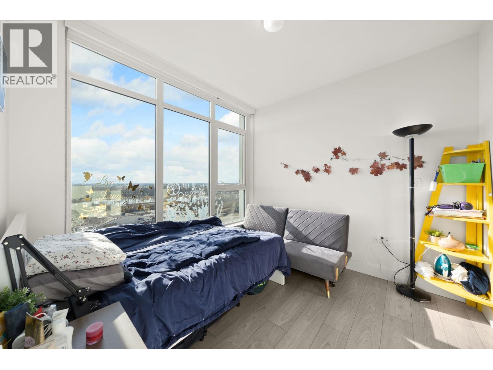 1405 3581 E Kent Avenue North Property Photo 11