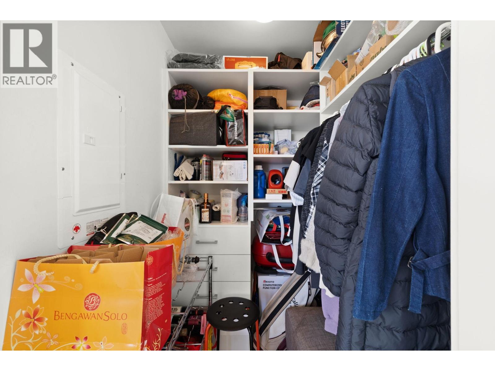 1405 3581 E Kent Avenue North Property Photo 16