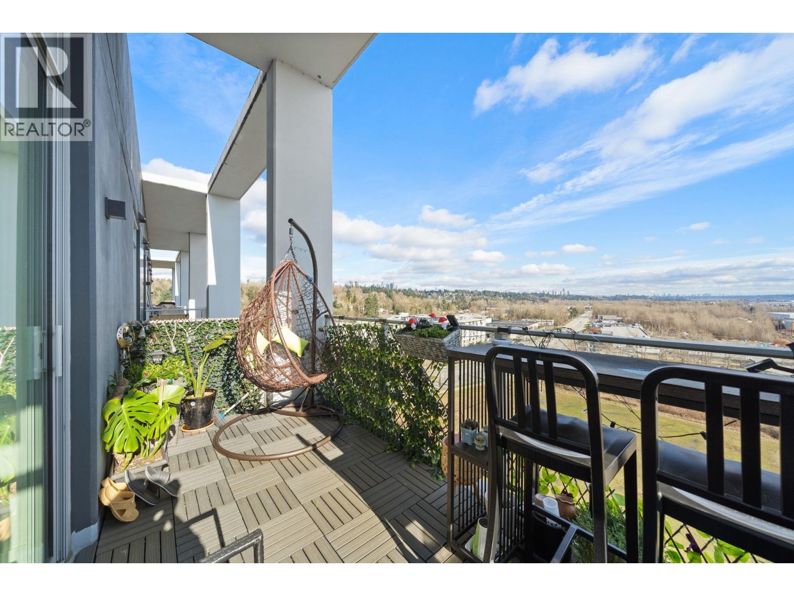 1405 3581 E Kent Avenue North Property Photo 18