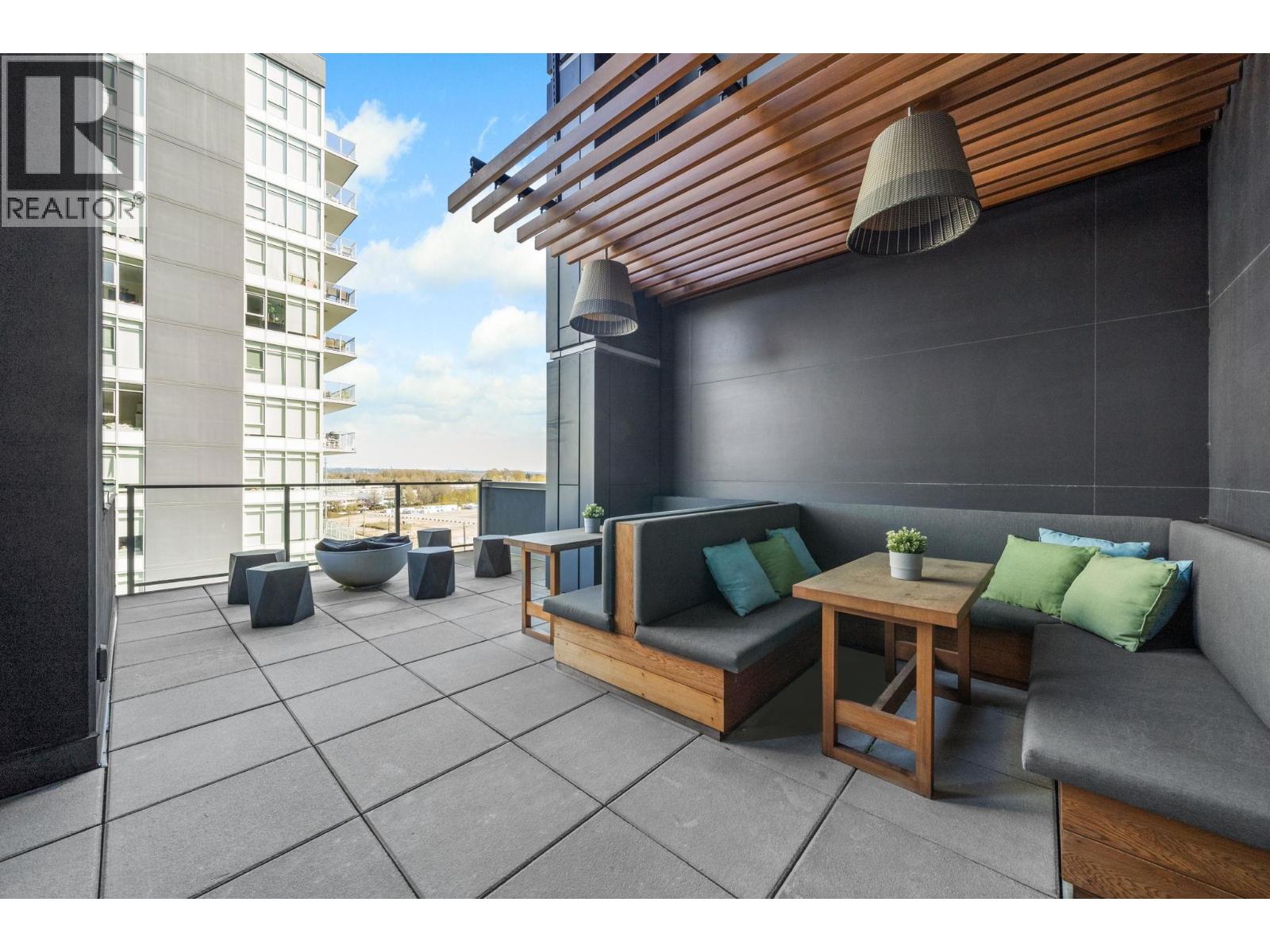 1405 3581 E Kent Avenue North Property Photo 27