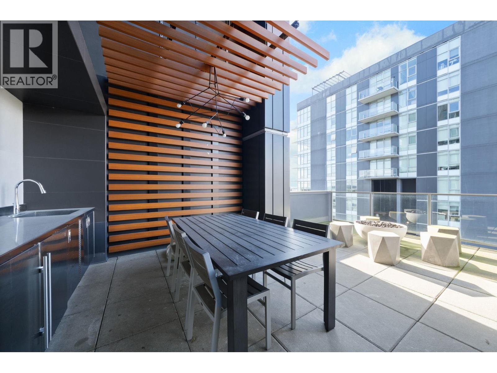 1405 3581 E Kent Avenue North Property Photo 31