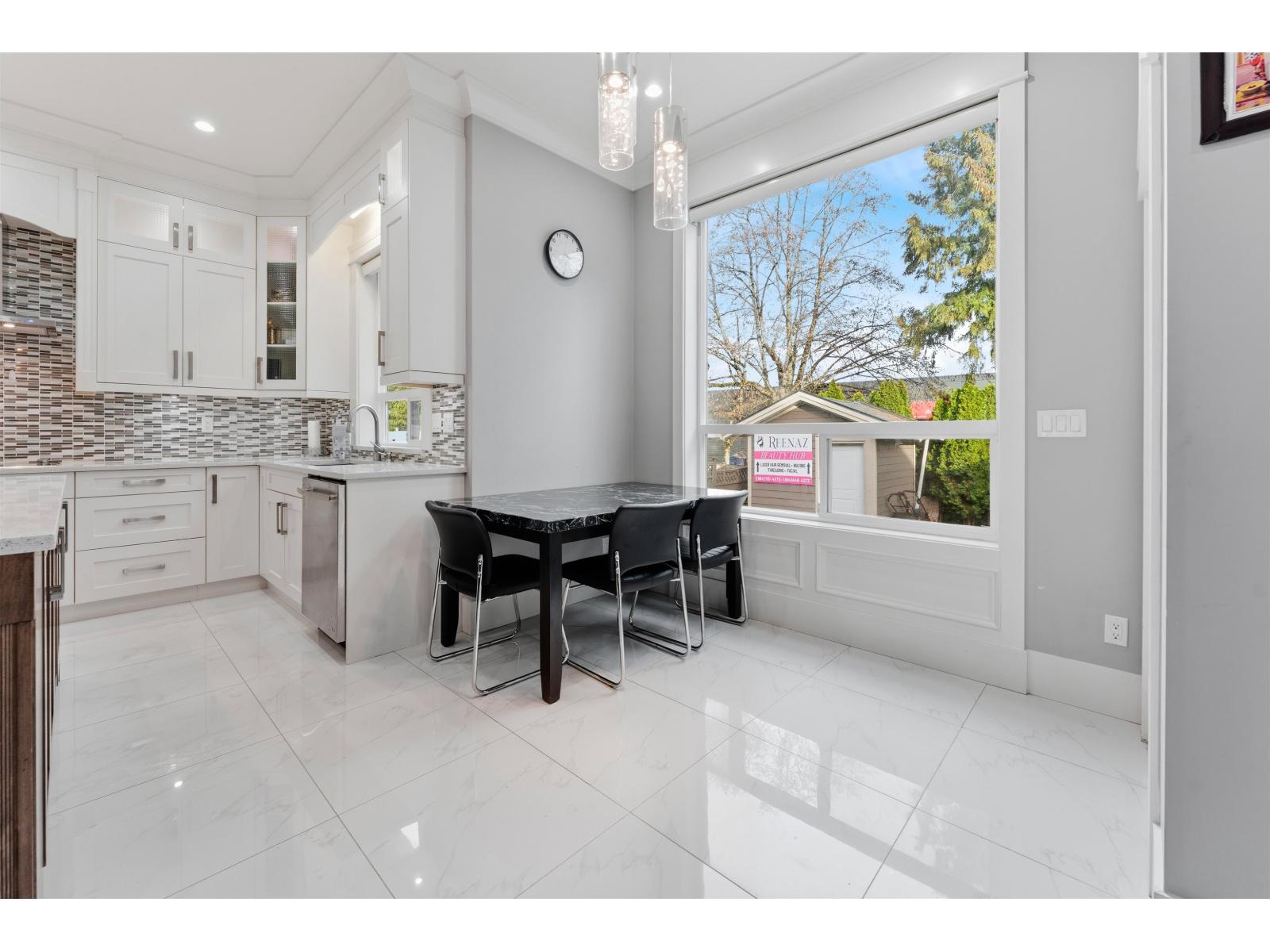 7818 127 Street Property Photo 10