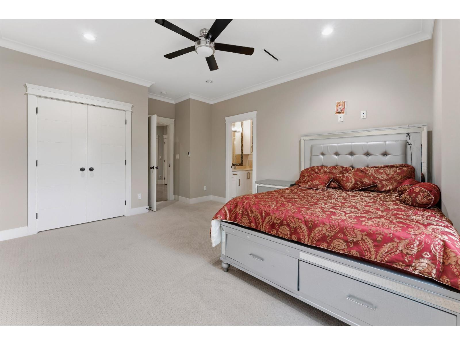 7818 127 Street Property Photo 23