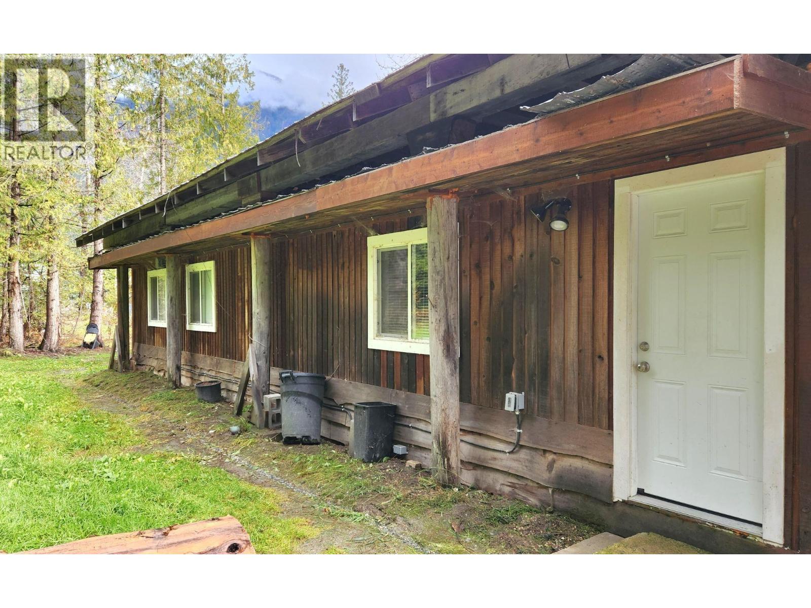 9304 Upper Lillooet River Fsr Property Photo 12