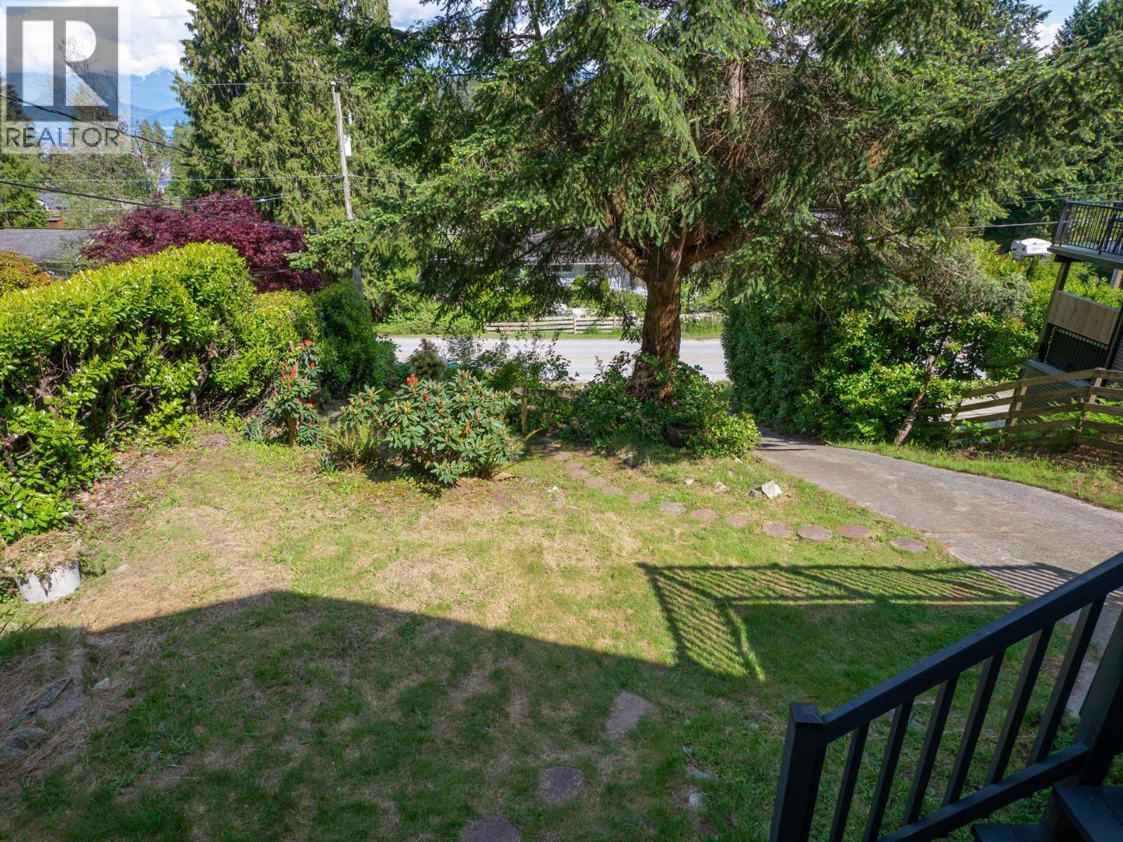 642 Gower Point Road Property Photo 25