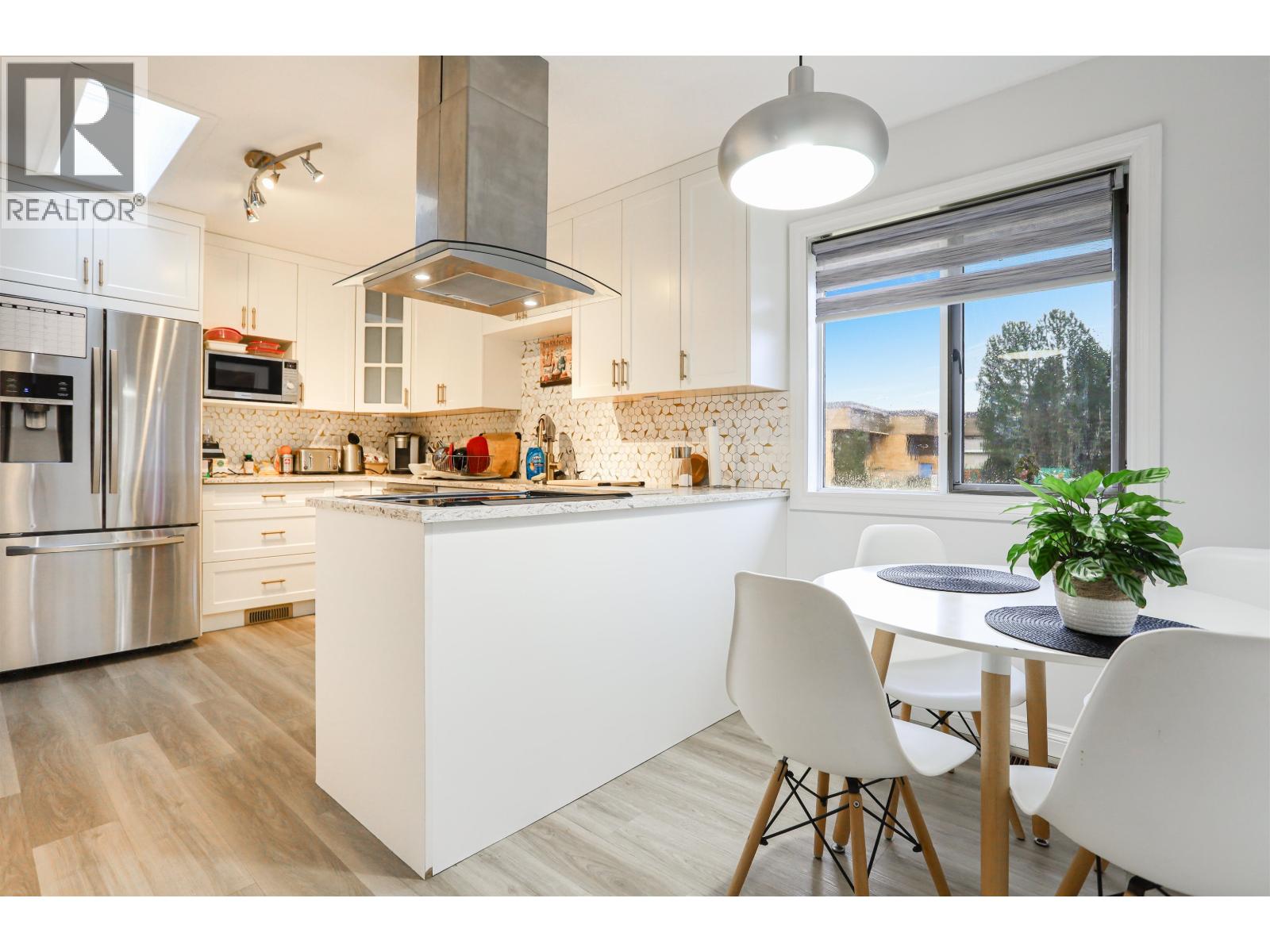 8 Meldrum Street Property Photo 7