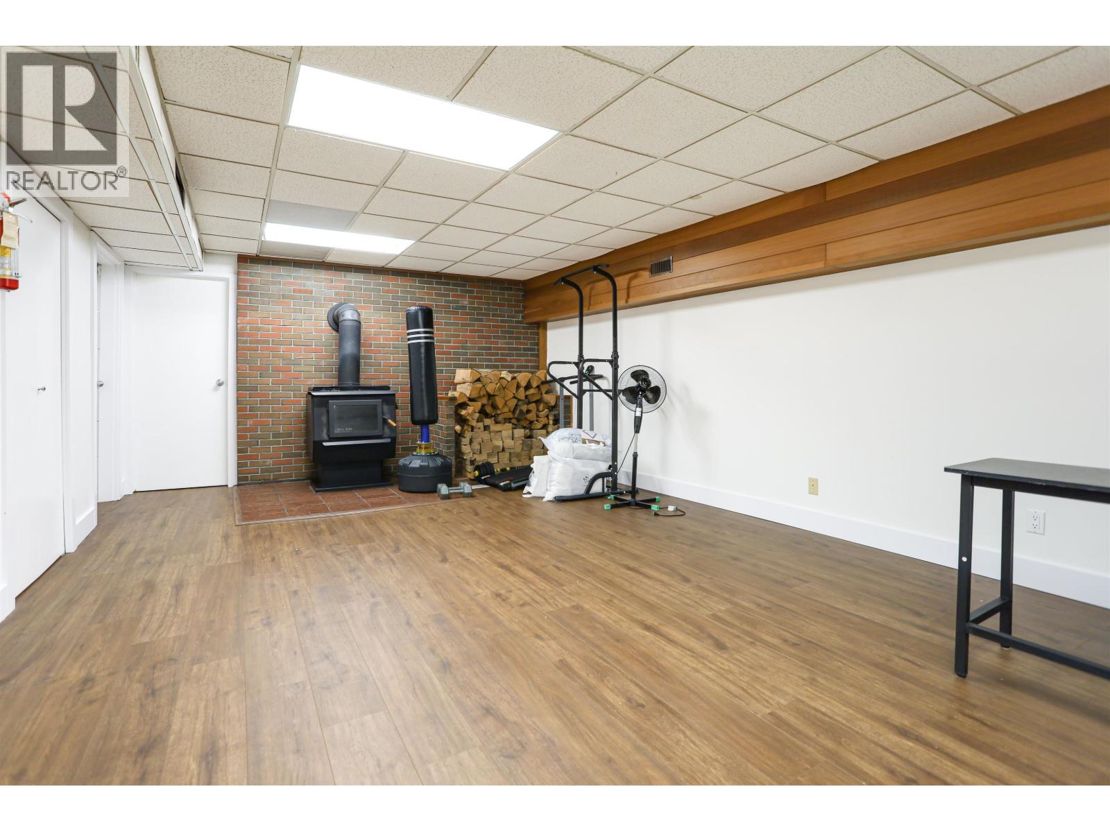 8 Meldrum Street Property Photo 14