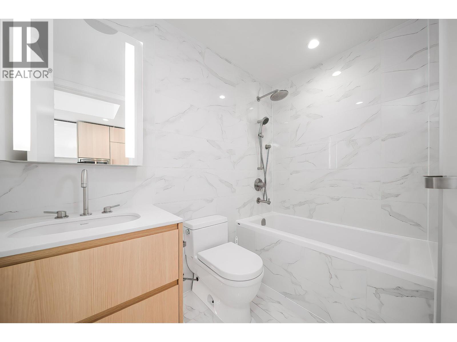 805 6855 Pearson Way Property Photo 10