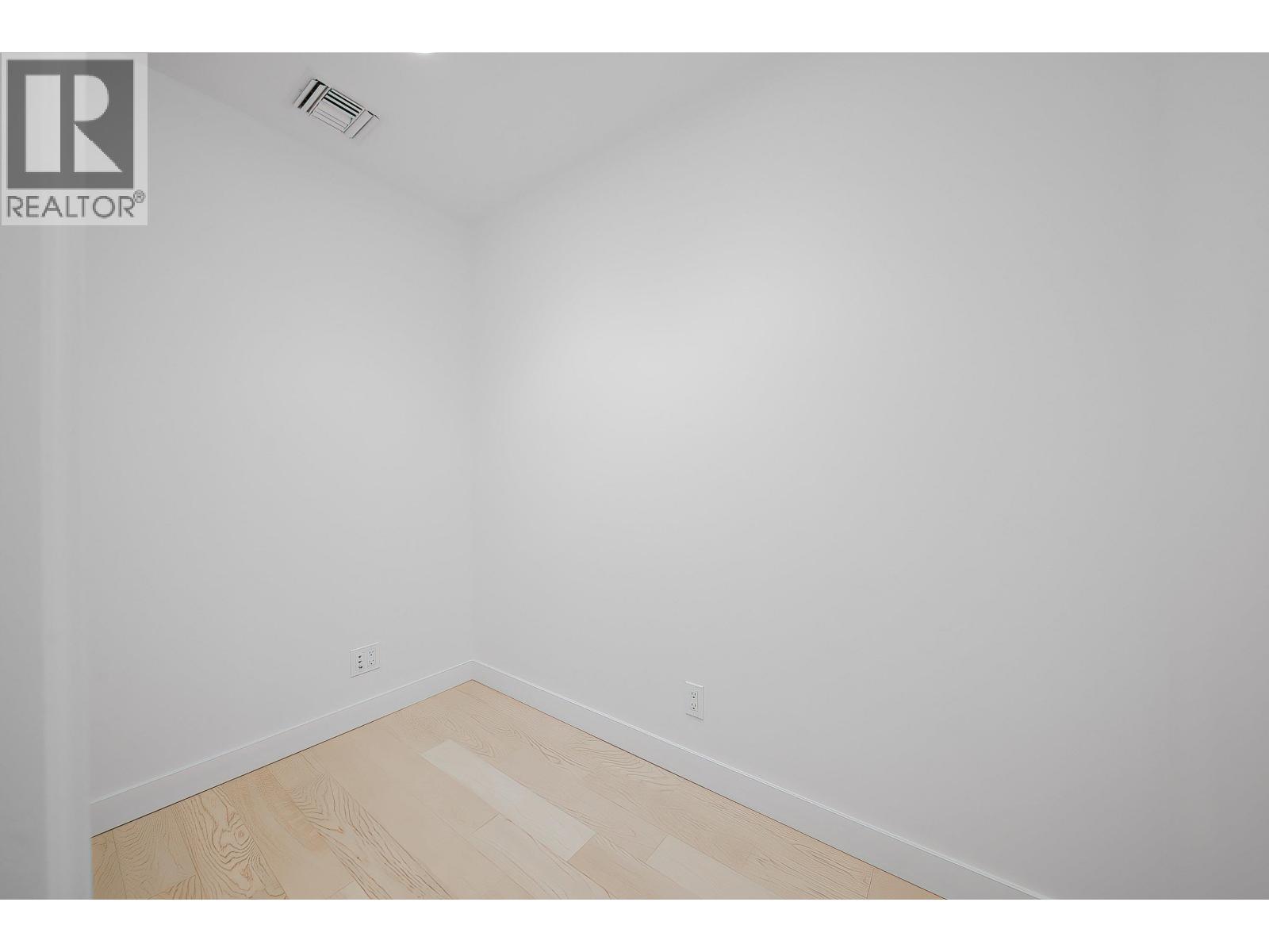 805 6855 Pearson Way Property Photo 11