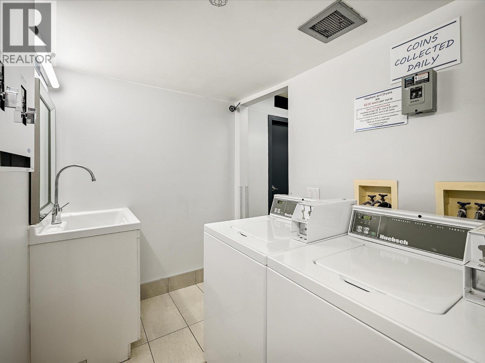 326 4360 Lorimer Road Property Photo 18