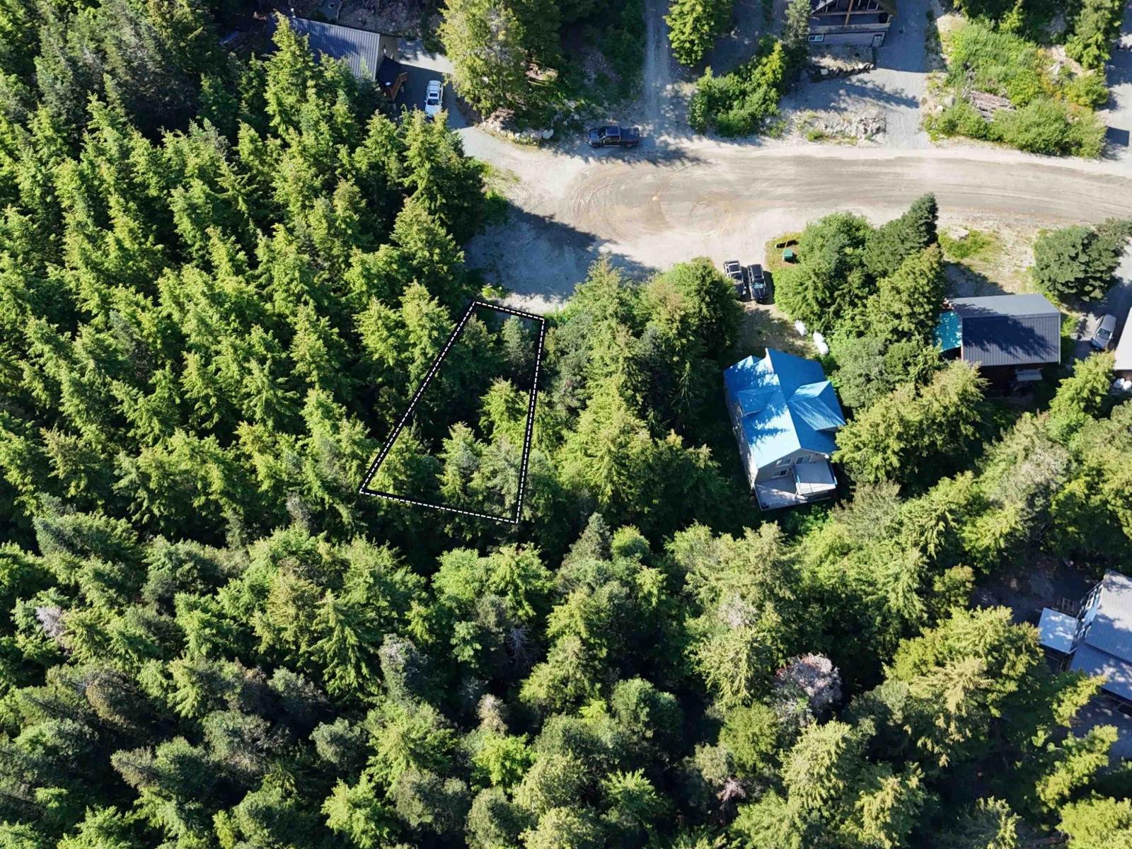 47017 Snowmist Place Property Photo 3
