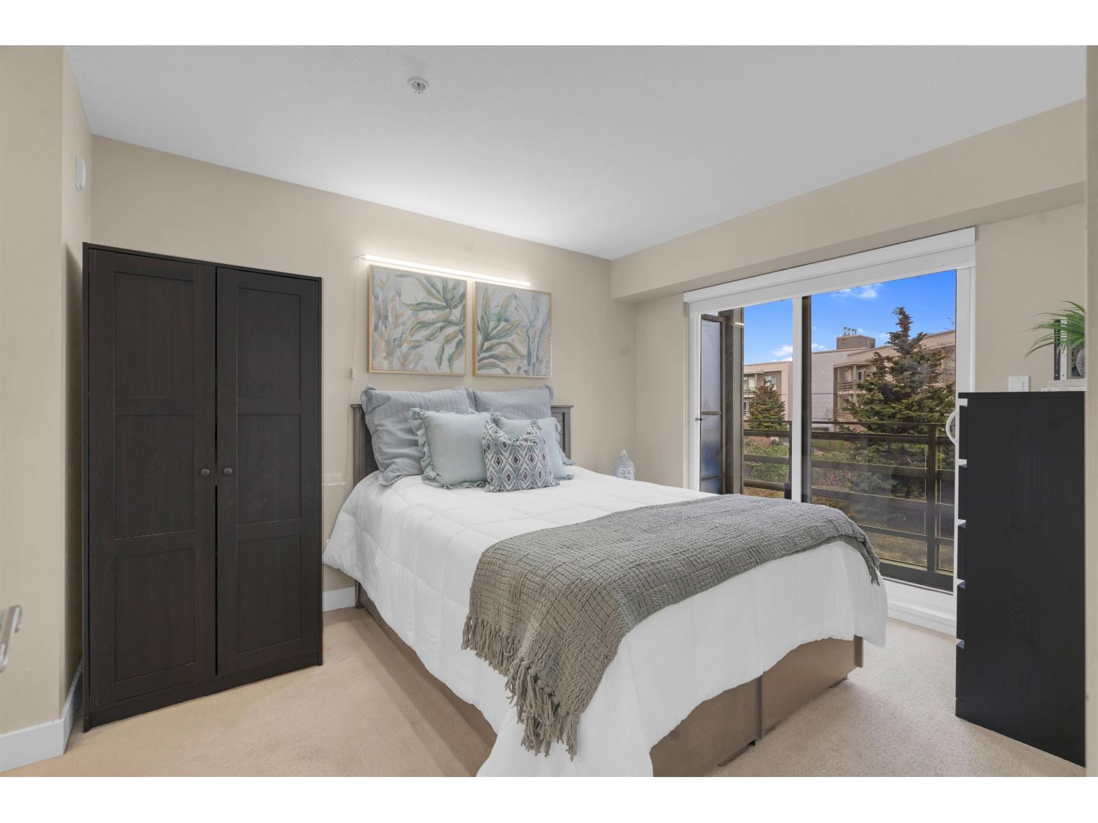 352 15850 26 Avenue Property Photo 10