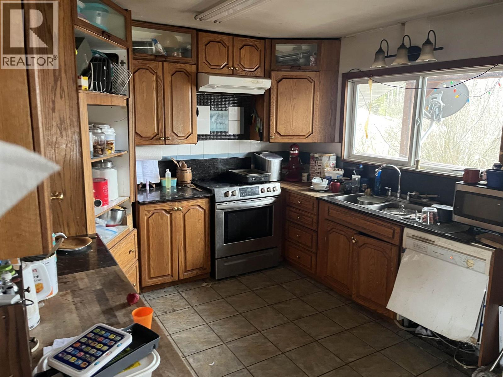 5951 Clouston Road Property Photo 16