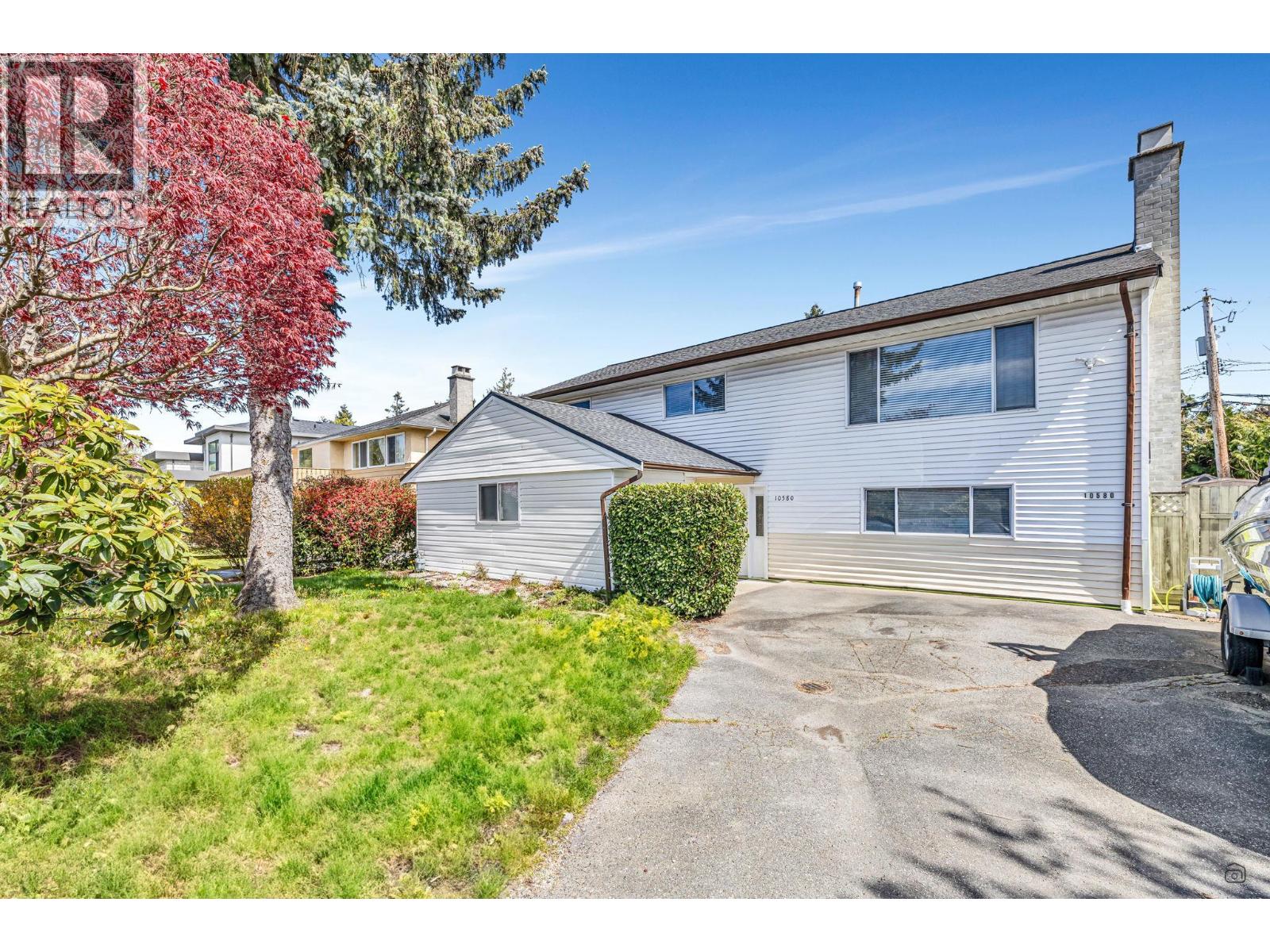 10580 SEAHAM CRESCENT