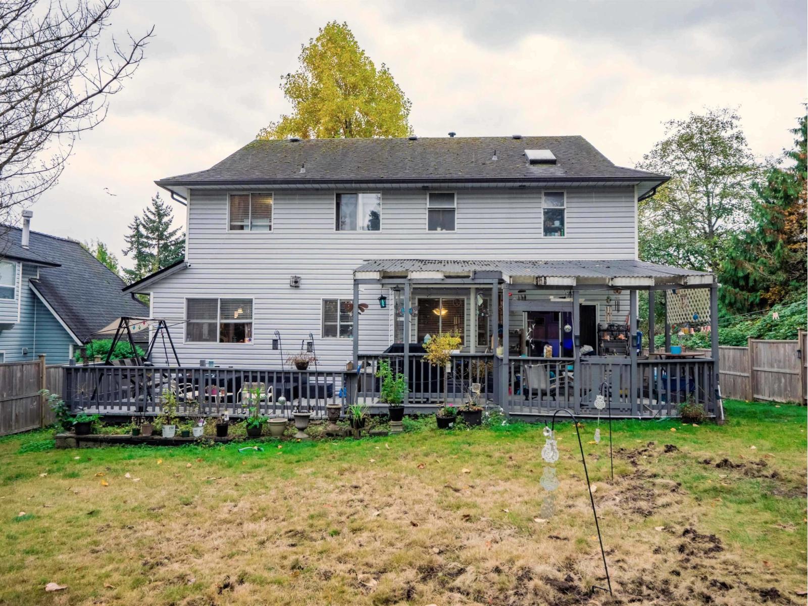 18961 60b Avenue Property Photo 11