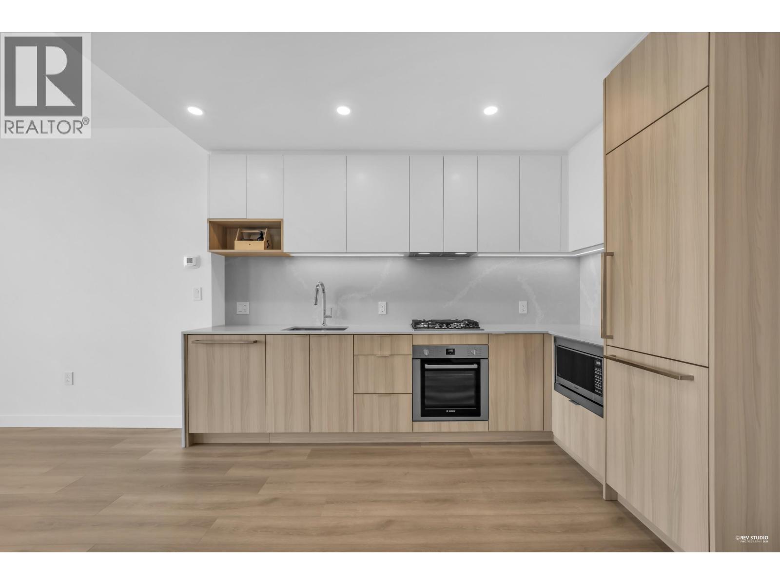 1702 6087 Wilson Avenue Property Photo 7