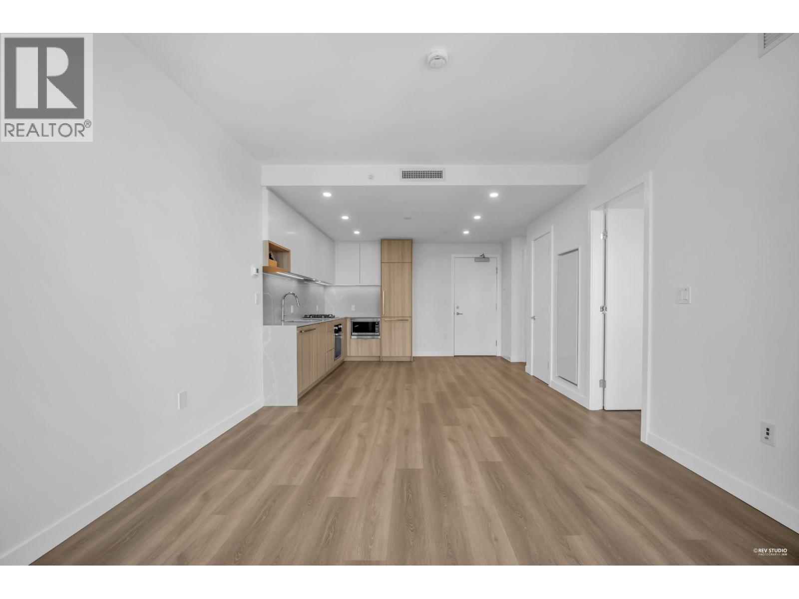 1702 6087 Wilson Avenue Property Photo 14