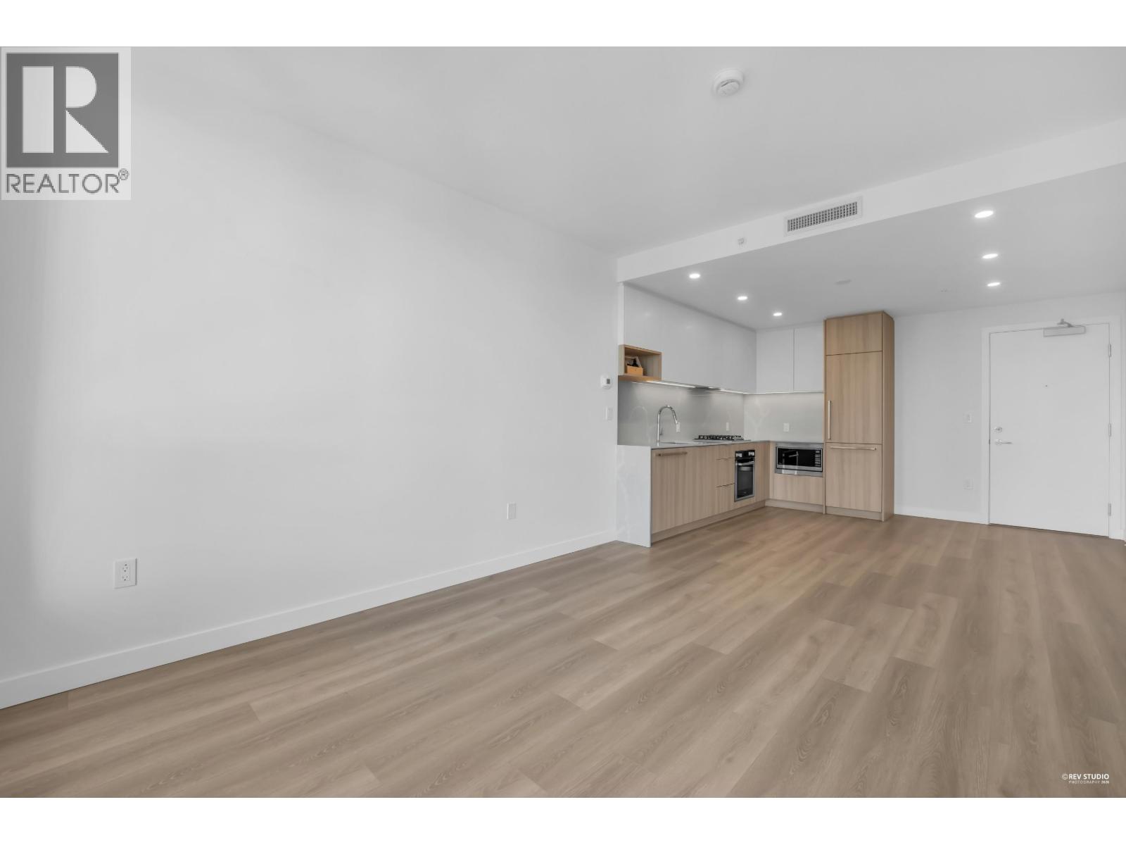 1702 6087 Wilson Avenue Property Photo 15