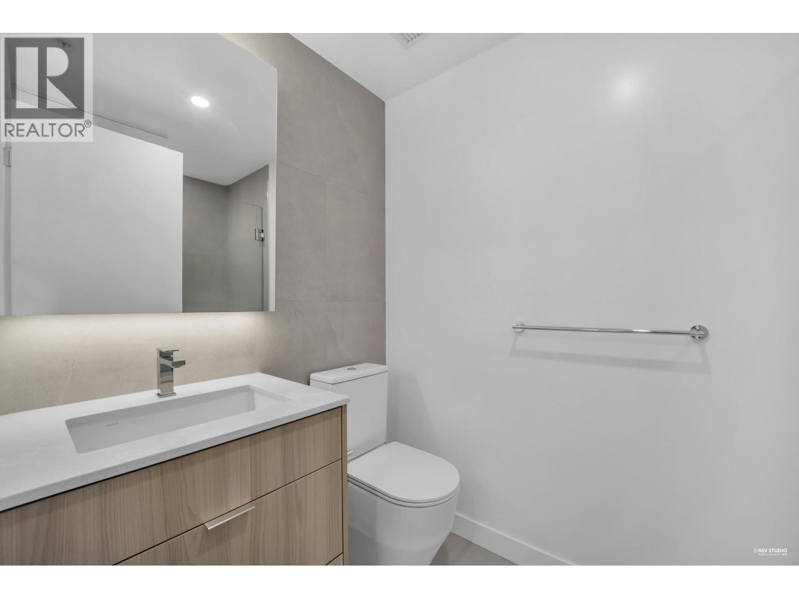 1702 6087 Wilson Avenue Property Photo 19