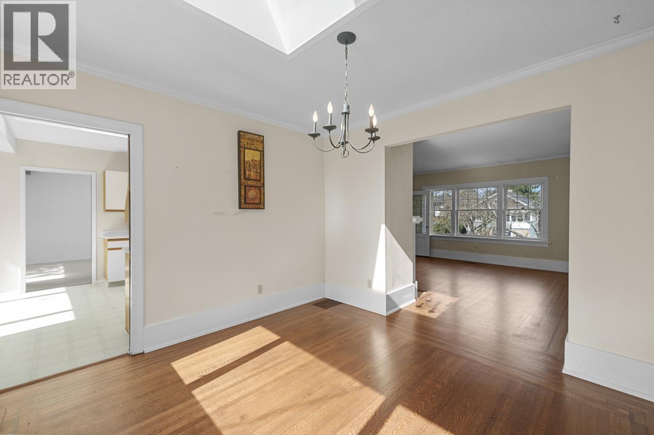4278 W 12th Avenue Property Photo 4