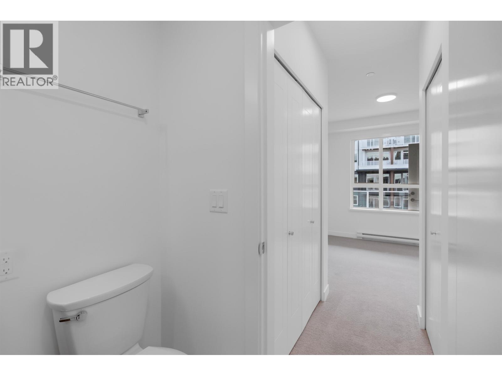 514 723 Grover Avenue Property Photo 24