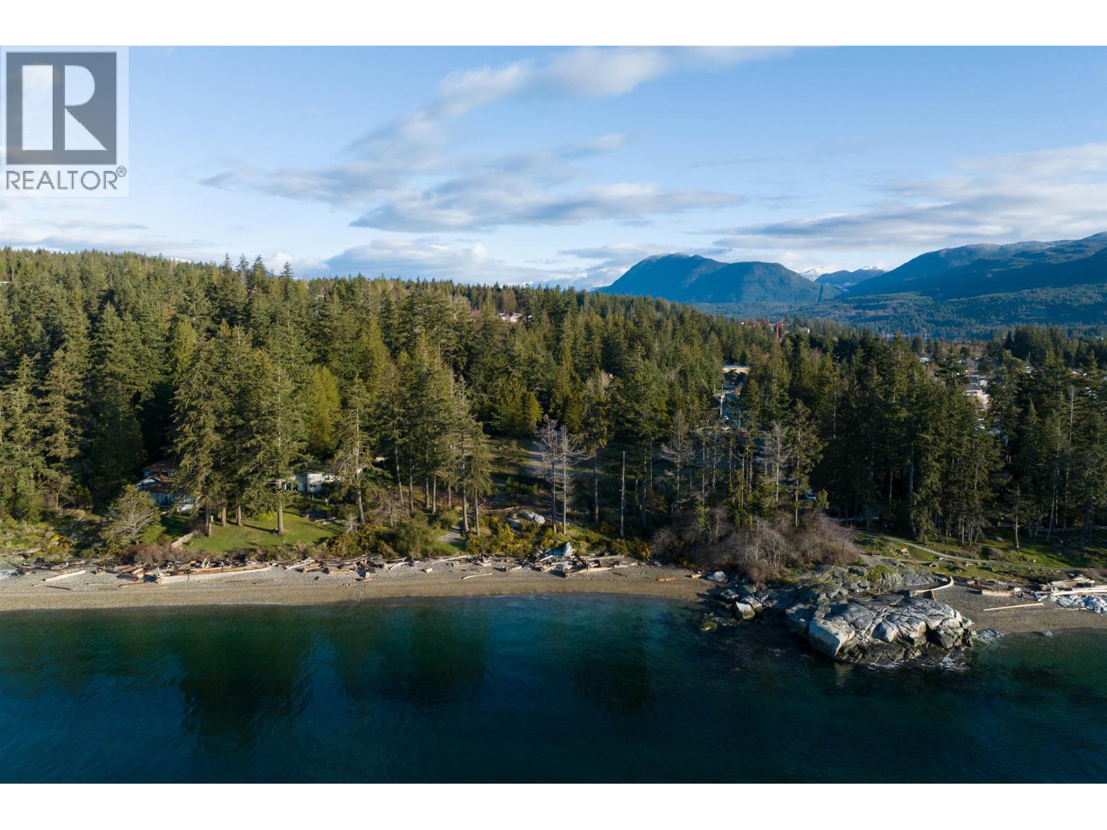 5845 Sunshine Coast Highway Property Photo 20