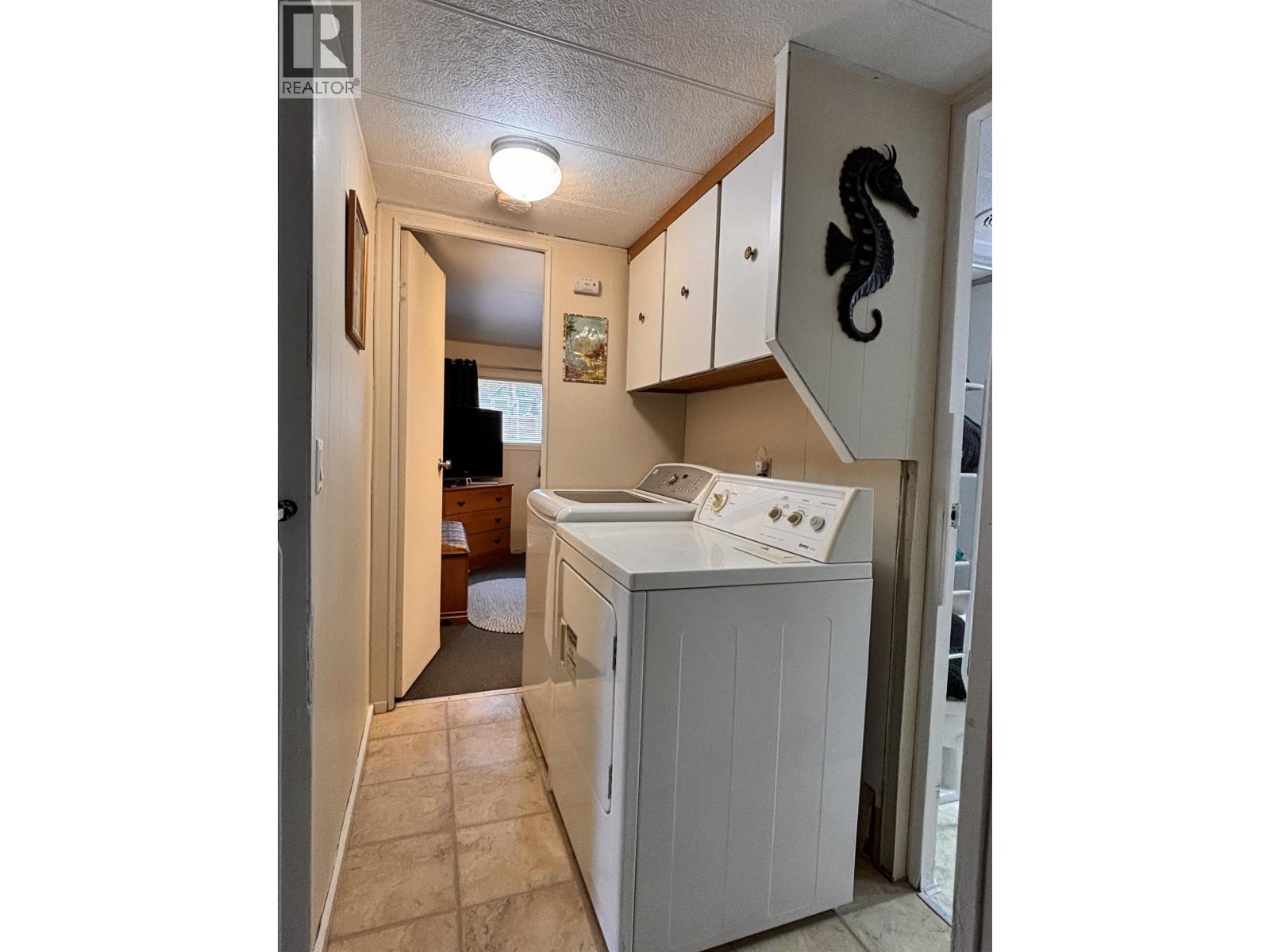 5390 Park Drive Property Photo 22