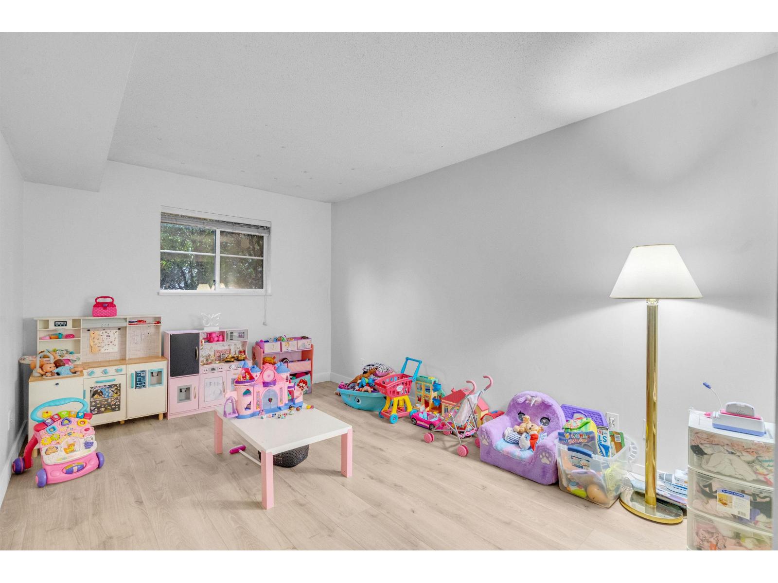 111 12101 80 Avenue Property Photo 20