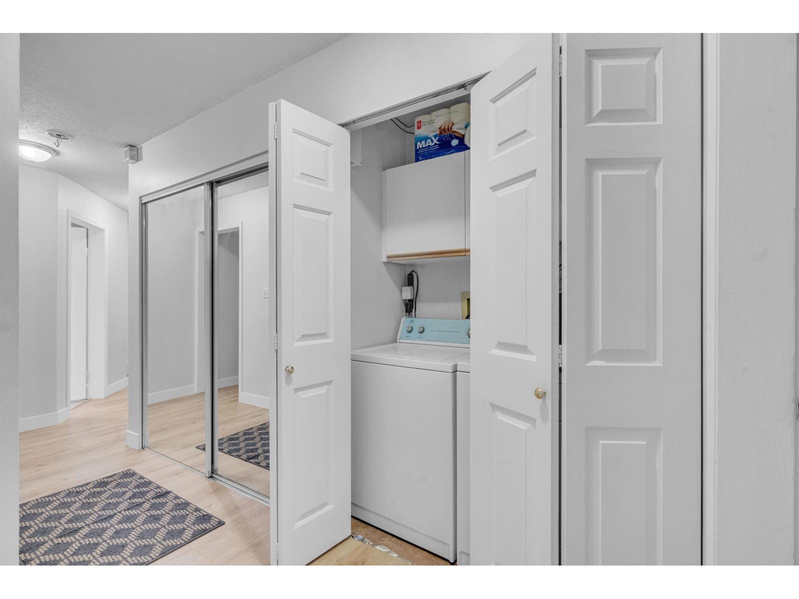 111 12101 80 Avenue Property Photo 23