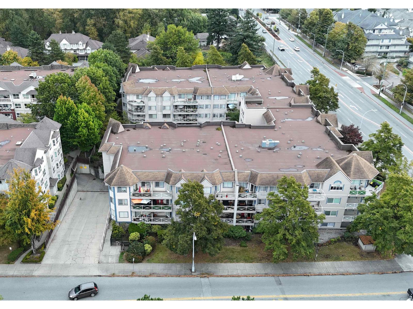 111 12101 80 Avenue Property Photo 30