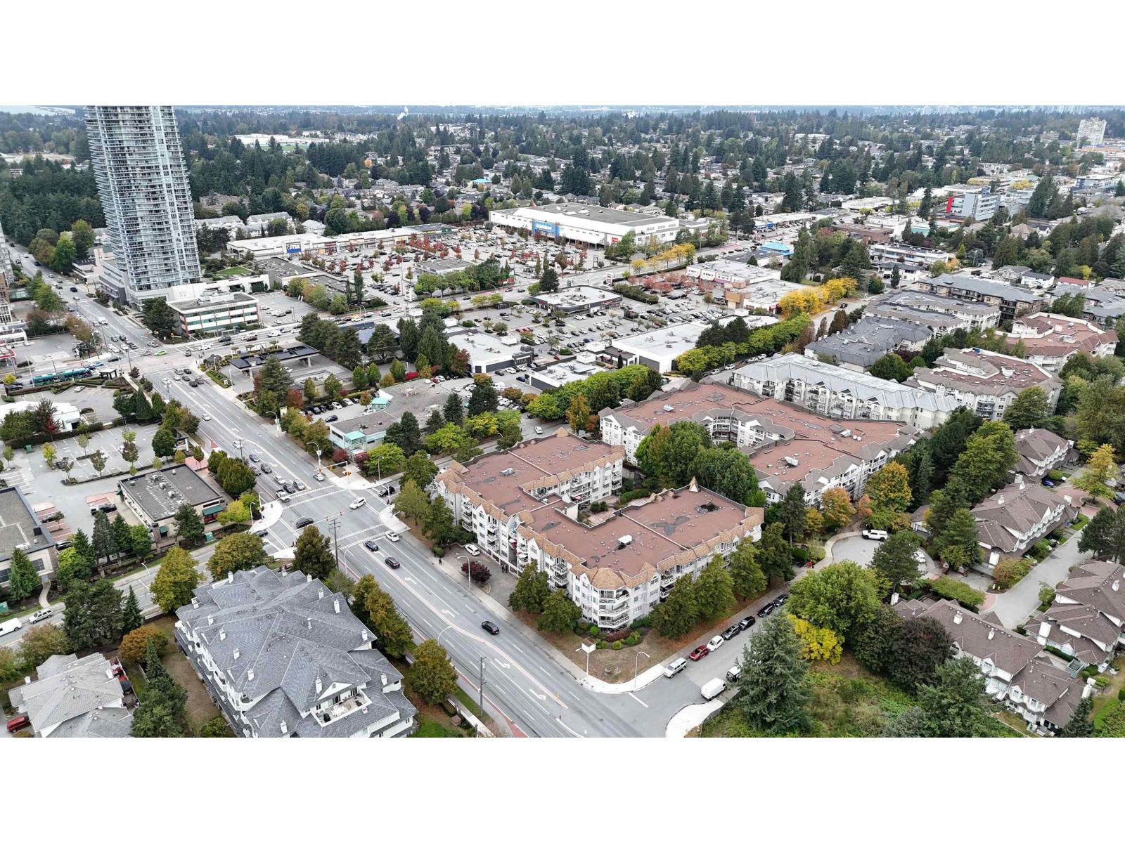 111 12101 80 Avenue Property Photo 37