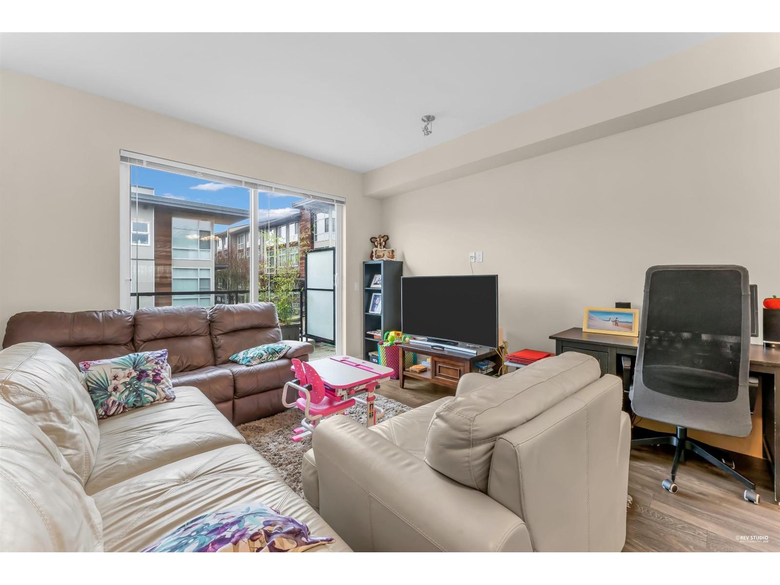 163 2228 162 Street Property Photo 11