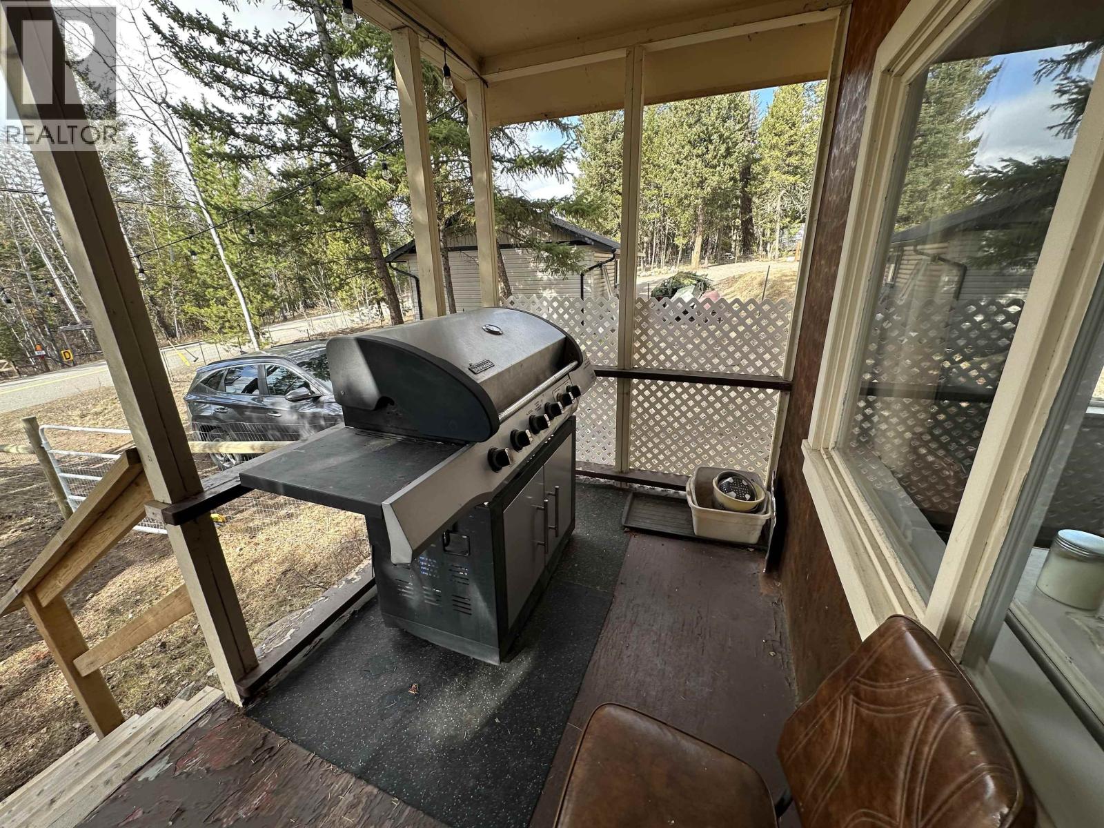882 S Green Lake Road Property Photo 15
