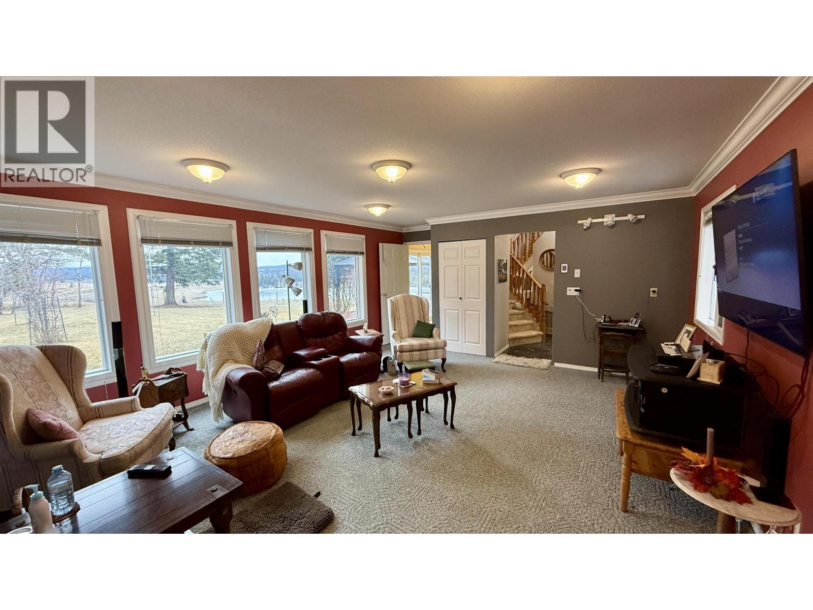 5466 Donsleequa Court Property Photo 9