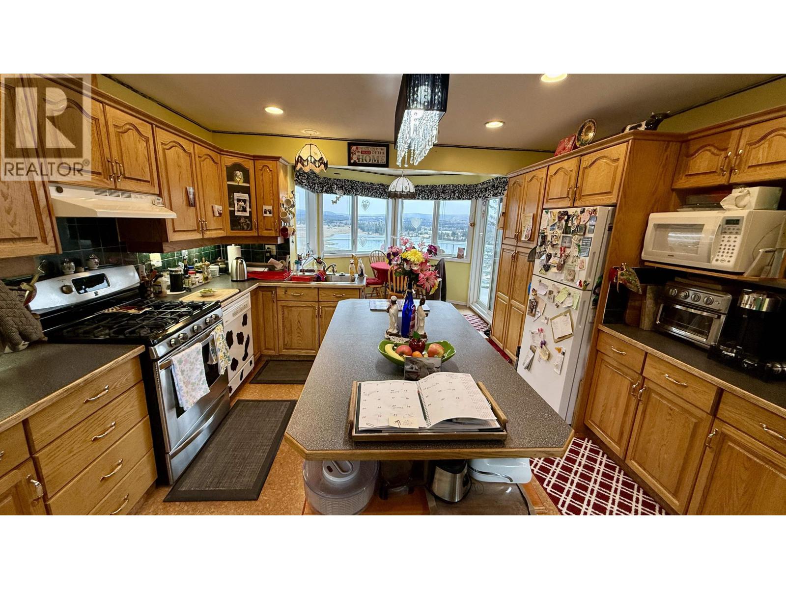 5466 Donsleequa Court Property Photo 12
