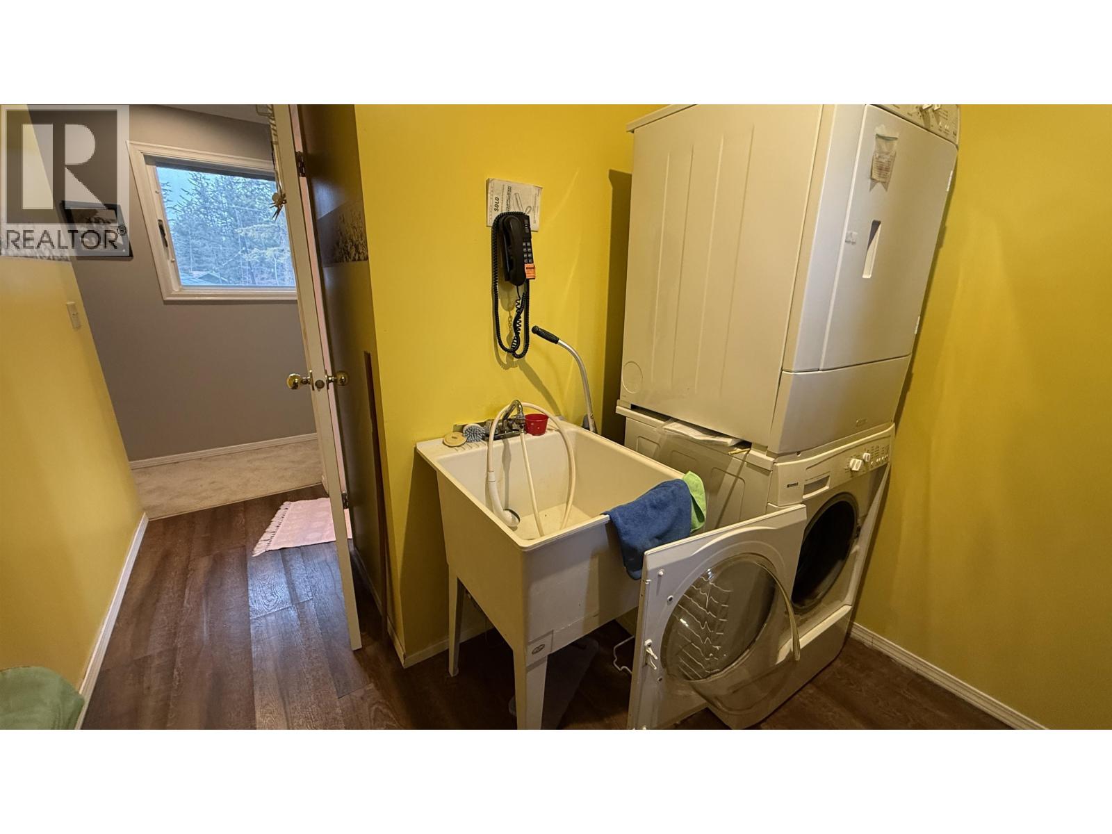 5466 Donsleequa Court Property Photo 27